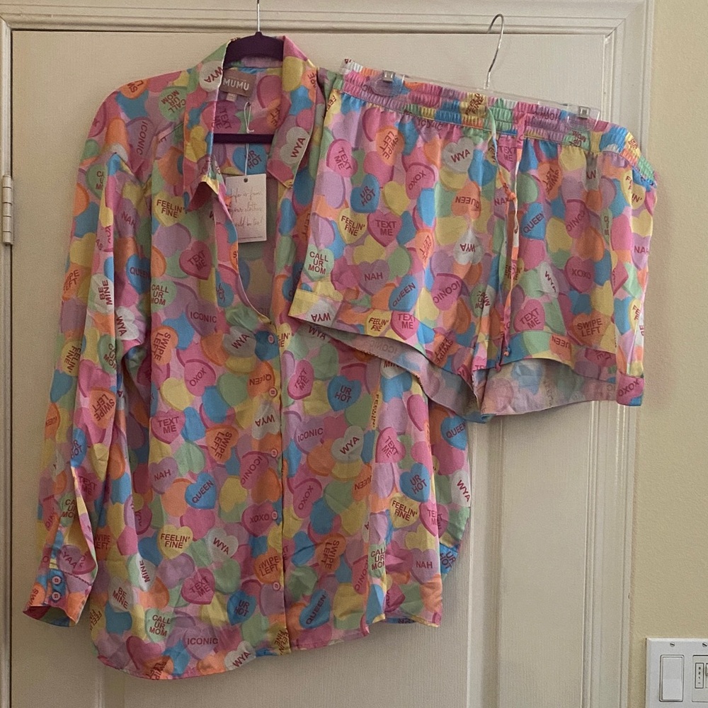 Show Me Your MuMu Colorful Heart Print Pajama Set